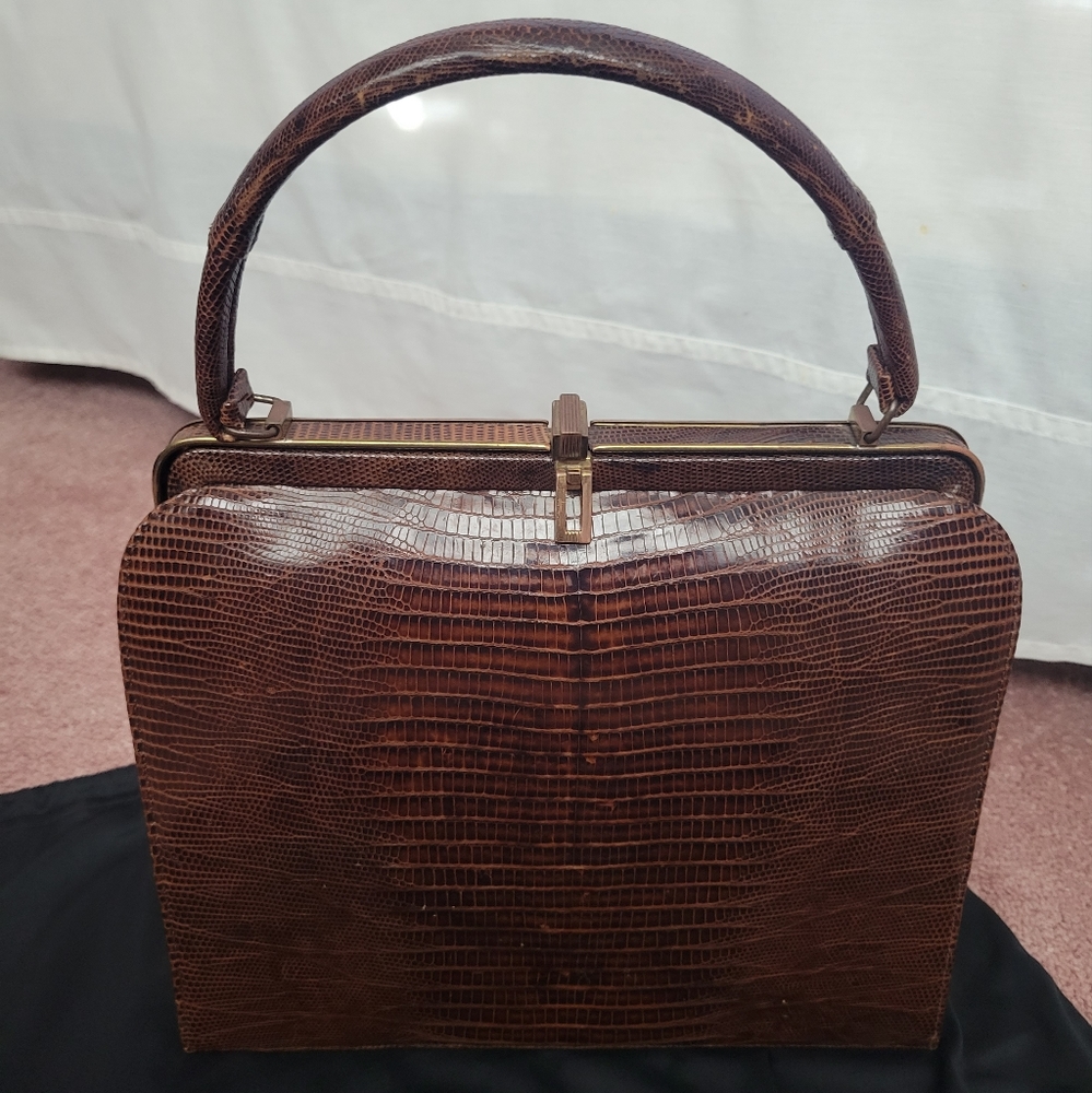 Bellestone Alligator Kelly Style Handbag 👜
